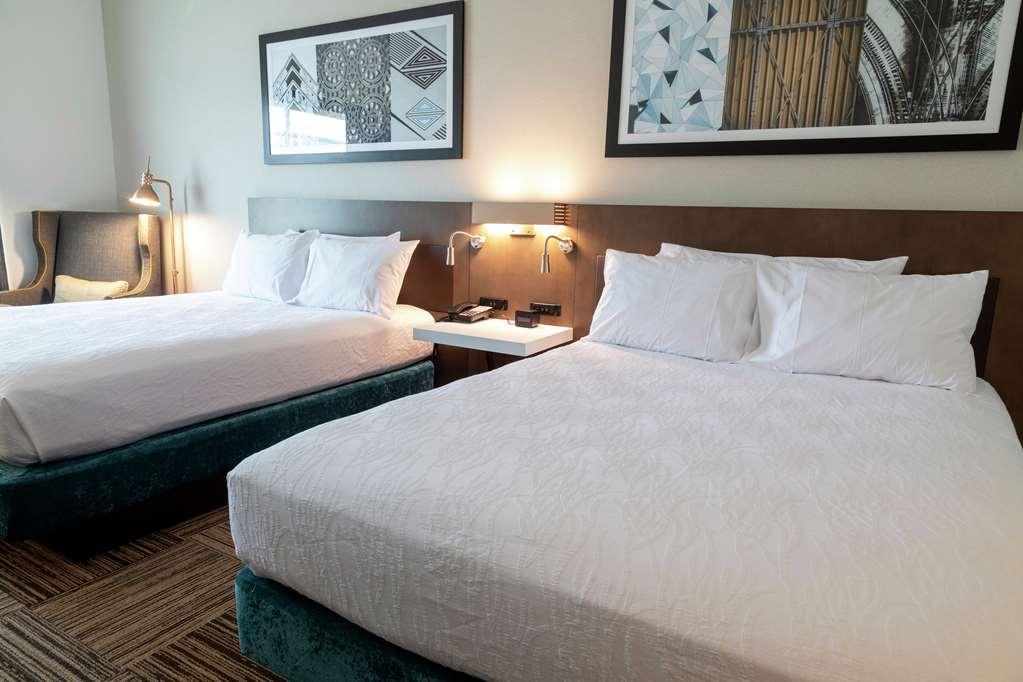 Hilton Garden Inn Spartanburg Pokój zdjęcie